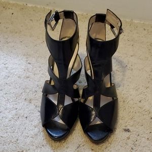 Brand New Nine West Size 6.5 strappy heels